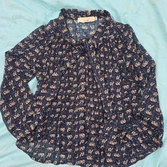 Trendy Navy Blue Printed Blouse — Effortless Chic + Everyday Style, Size M - Picture 1 of 6